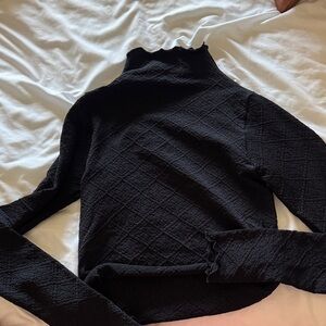 Altar'd State Black Quilted Long Sleeve Top